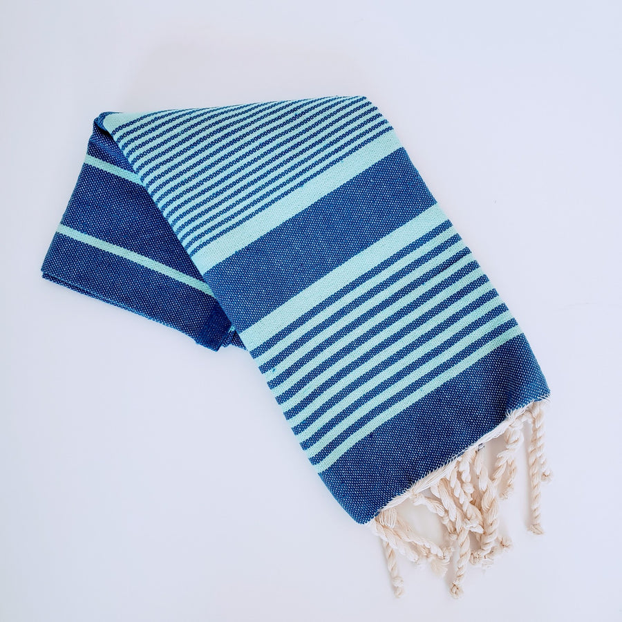  Mini towel guest in blue and red stripes 
